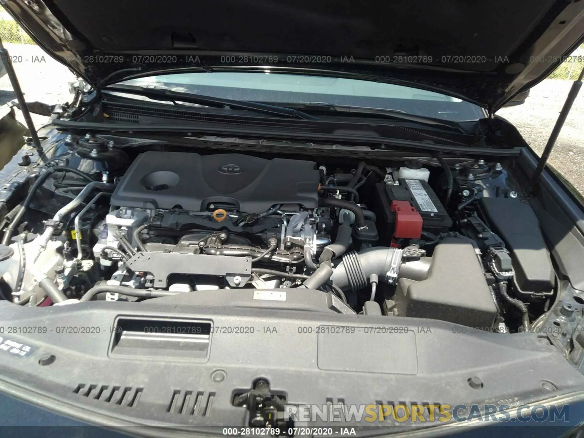 10 fotografías del automóvil dañado 4T1G11AK4LU873938 TOYOTA CAMRY 2020