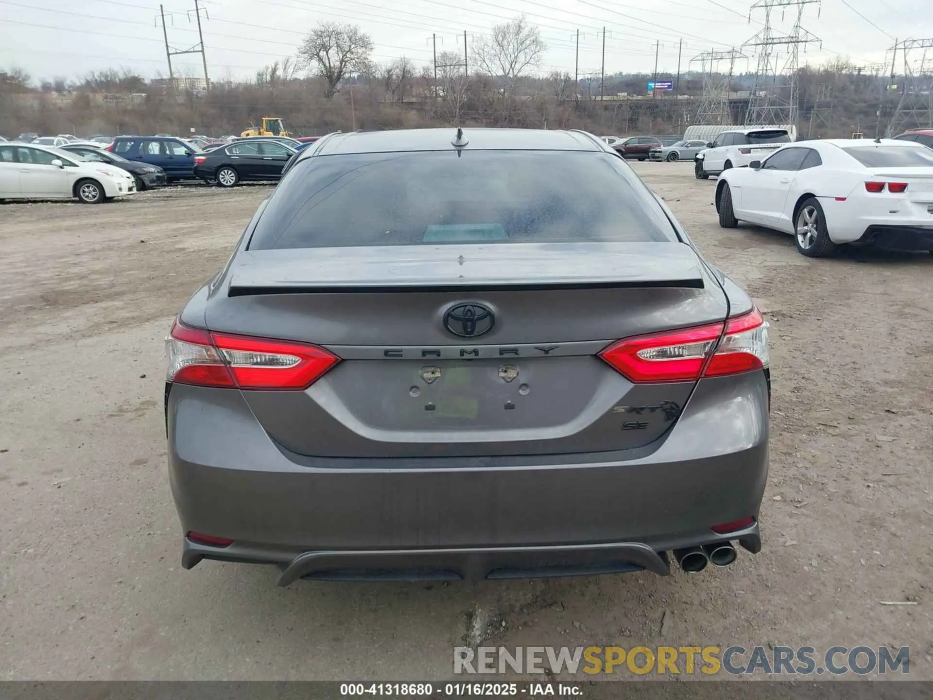17 fotografías del automóvil dañado 4T1G11AK4LU881375 TOYOTA CAMRY 2020