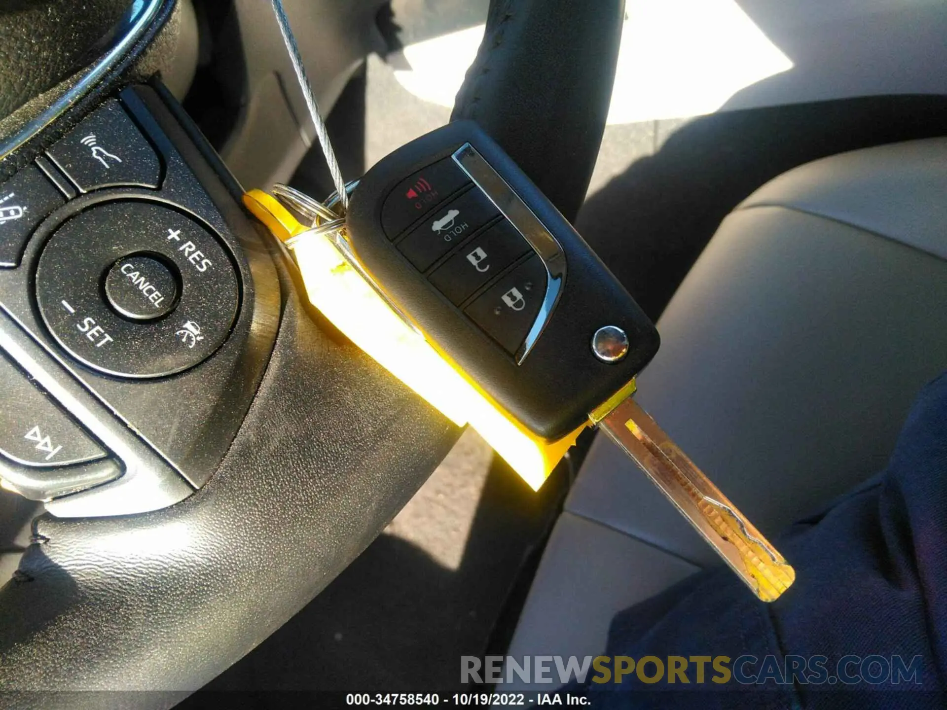 11 fotografías del automóvil dañado 4T1G11AK4LU924094 TOYOTA CAMRY 2020
