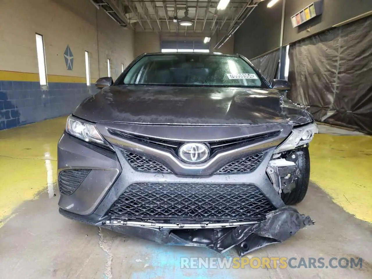 5 fotografías del automóvil dañado 4T1G11AK4LU927738 TOYOTA CAMRY 2020