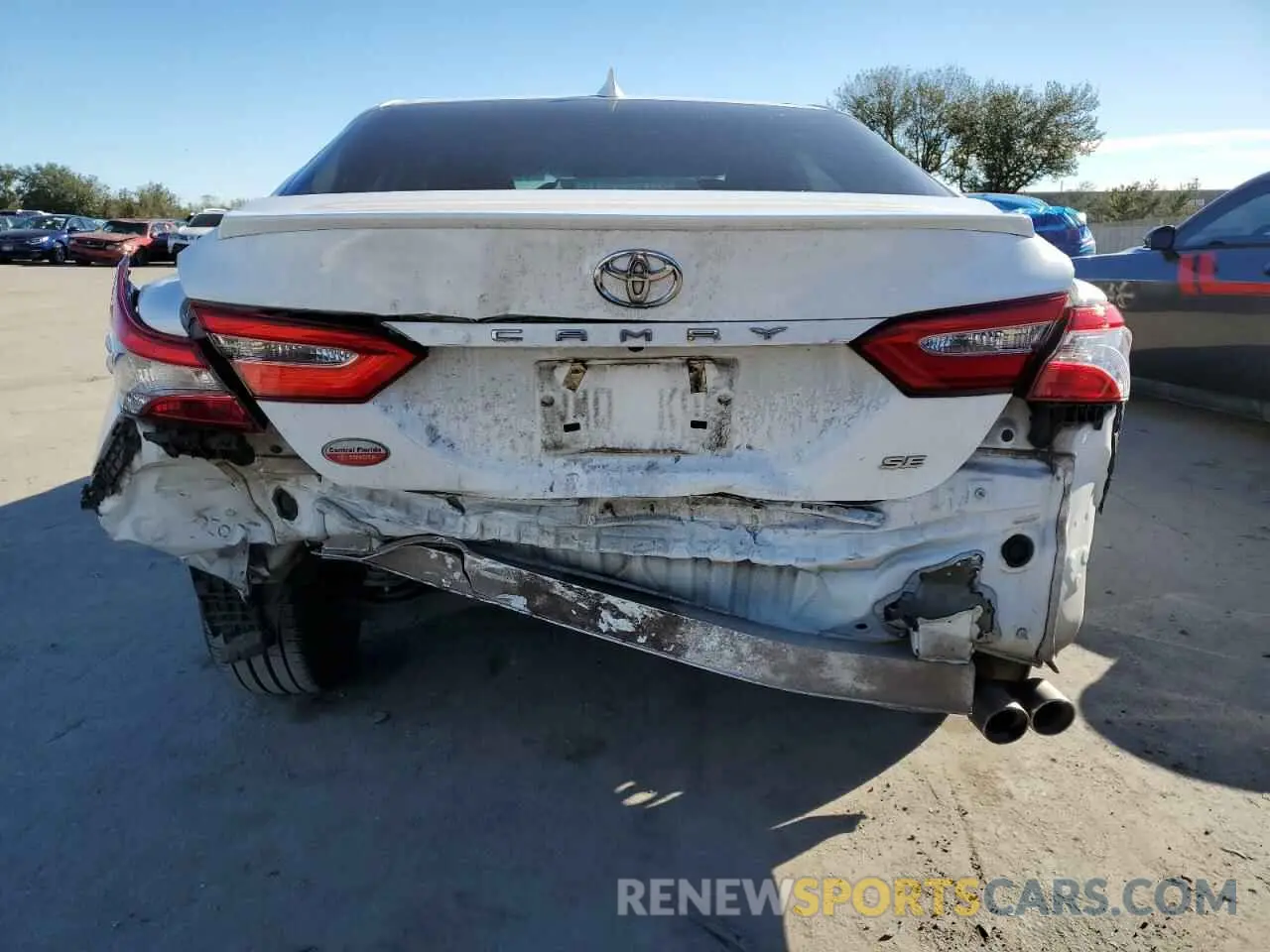 6 fotografías del automóvil dañado 4T1G11AK4LU936505 TOYOTA CAMRY 2020