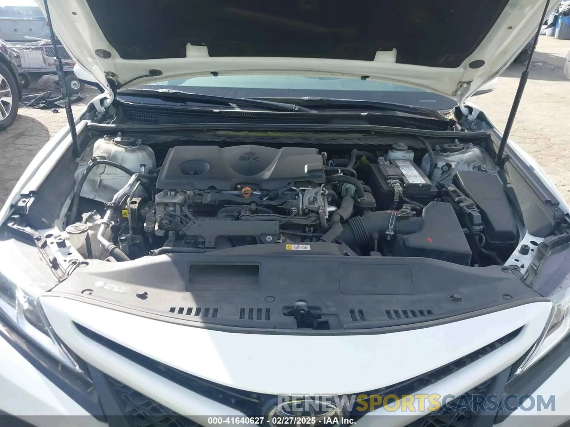 10 fotografías del automóvil dañado 4T1G11AK4LU973926 TOYOTA CAMRY 2020