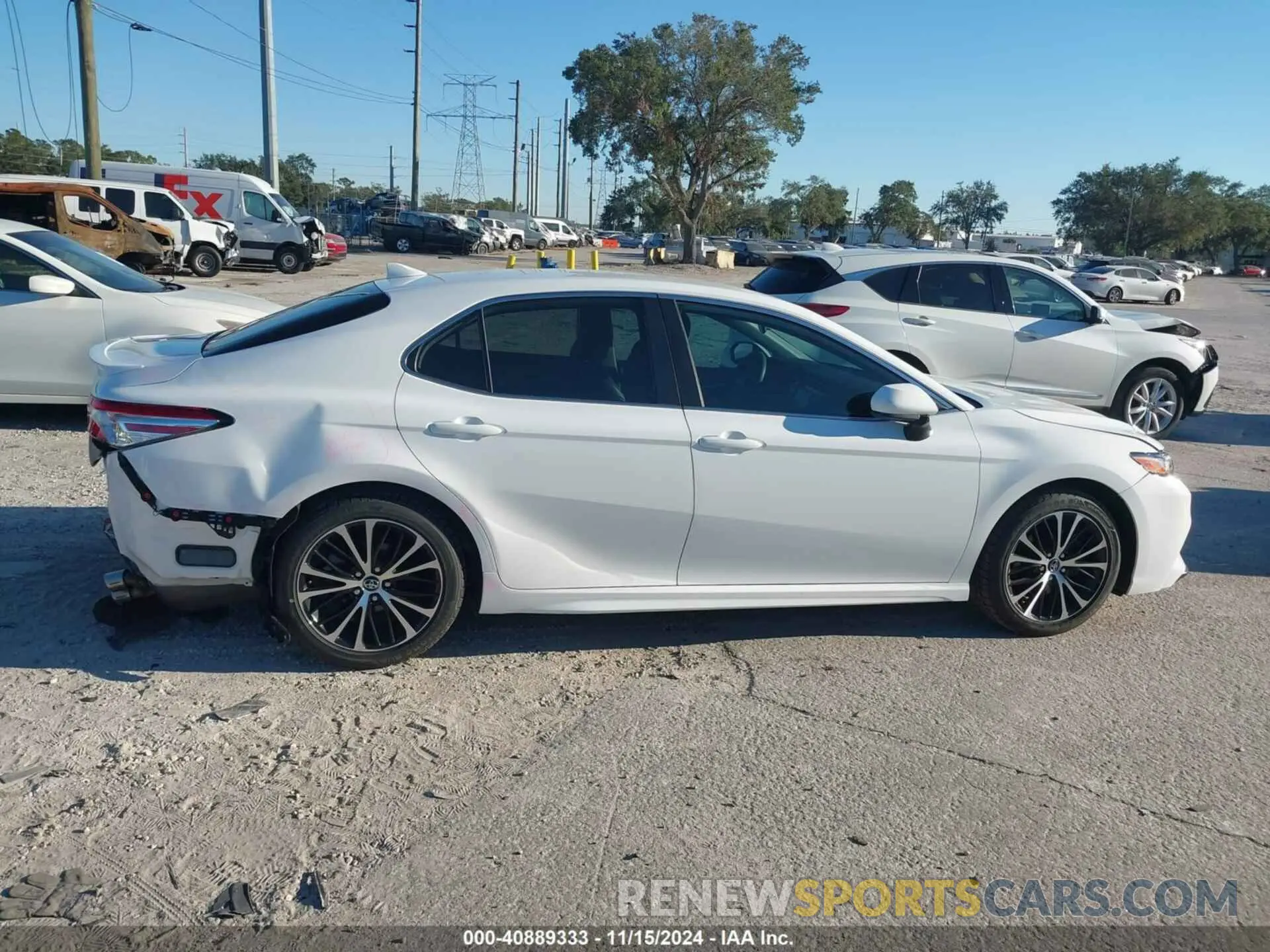 13 fotografías del automóvil dañado 4T1G11AK5LU310249 TOYOTA CAMRY 2020