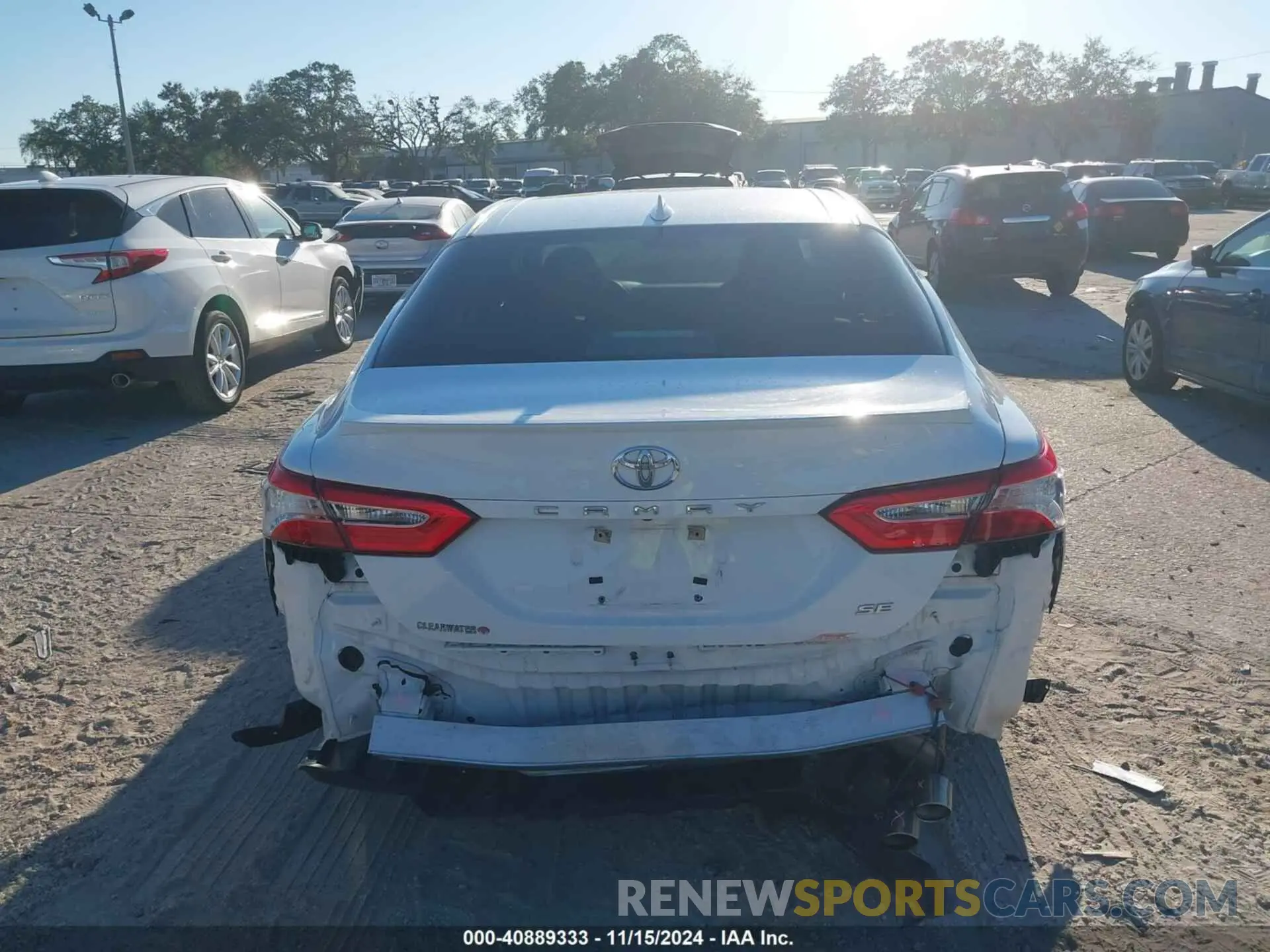 16 fotografías del automóvil dañado 4T1G11AK5LU310249 TOYOTA CAMRY 2020