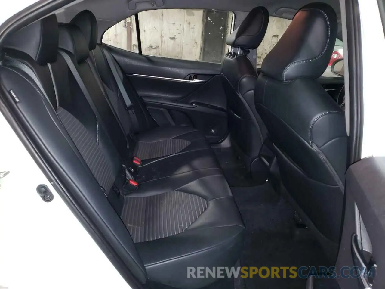 6 fotografías del automóvil dañado 4T1G11AK5LU331117 TOYOTA CAMRY 2020