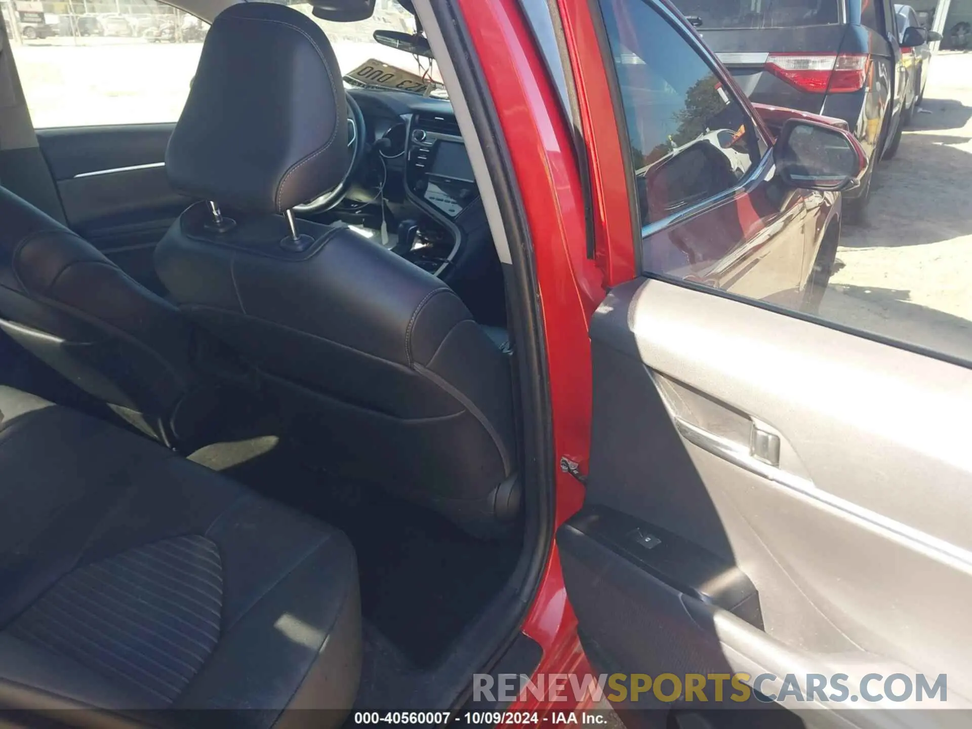 8 fotografías del automóvil dañado 4T1G11AK5LU336351 TOYOTA CAMRY 2020