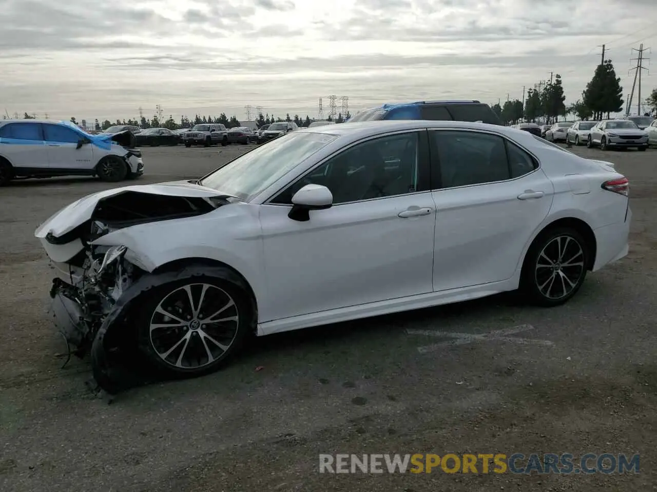1 fotografías del automóvil dañado 4T1G11AK5LU354736 TOYOTA CAMRY 2020