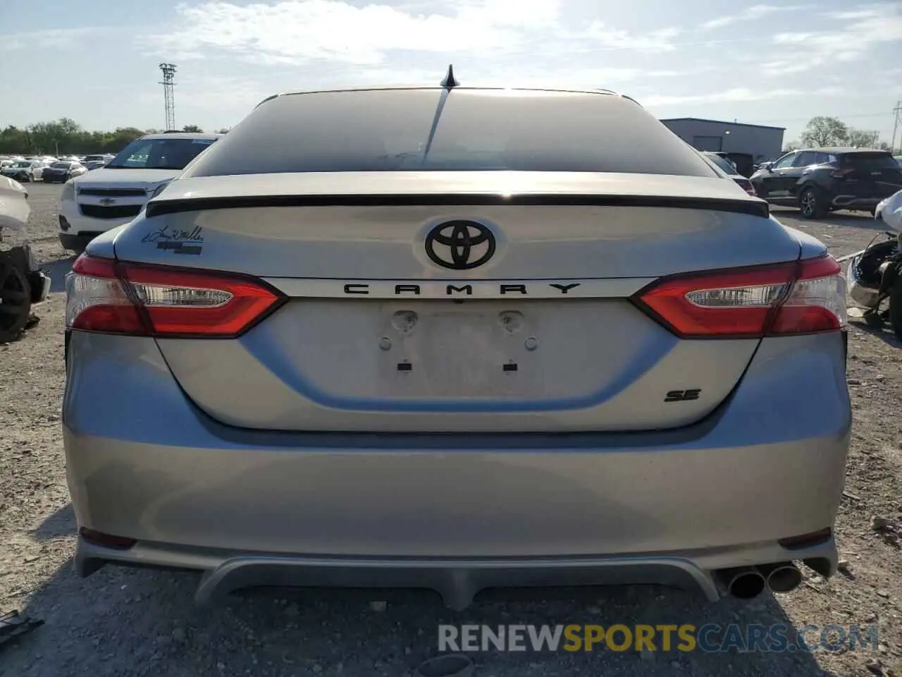 6 fotografías del automóvil dañado 4T1G11AK5LU388076 TOYOTA CAMRY 2020