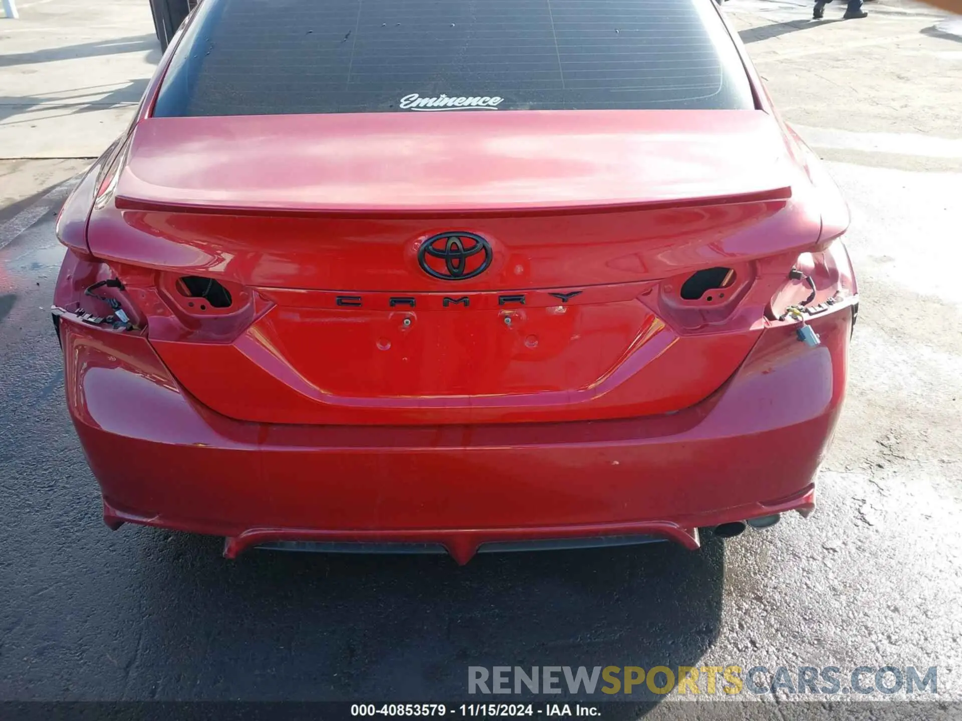 17 fotografías del automóvil dañado 4T1G11AK5LU396713 TOYOTA CAMRY 2020