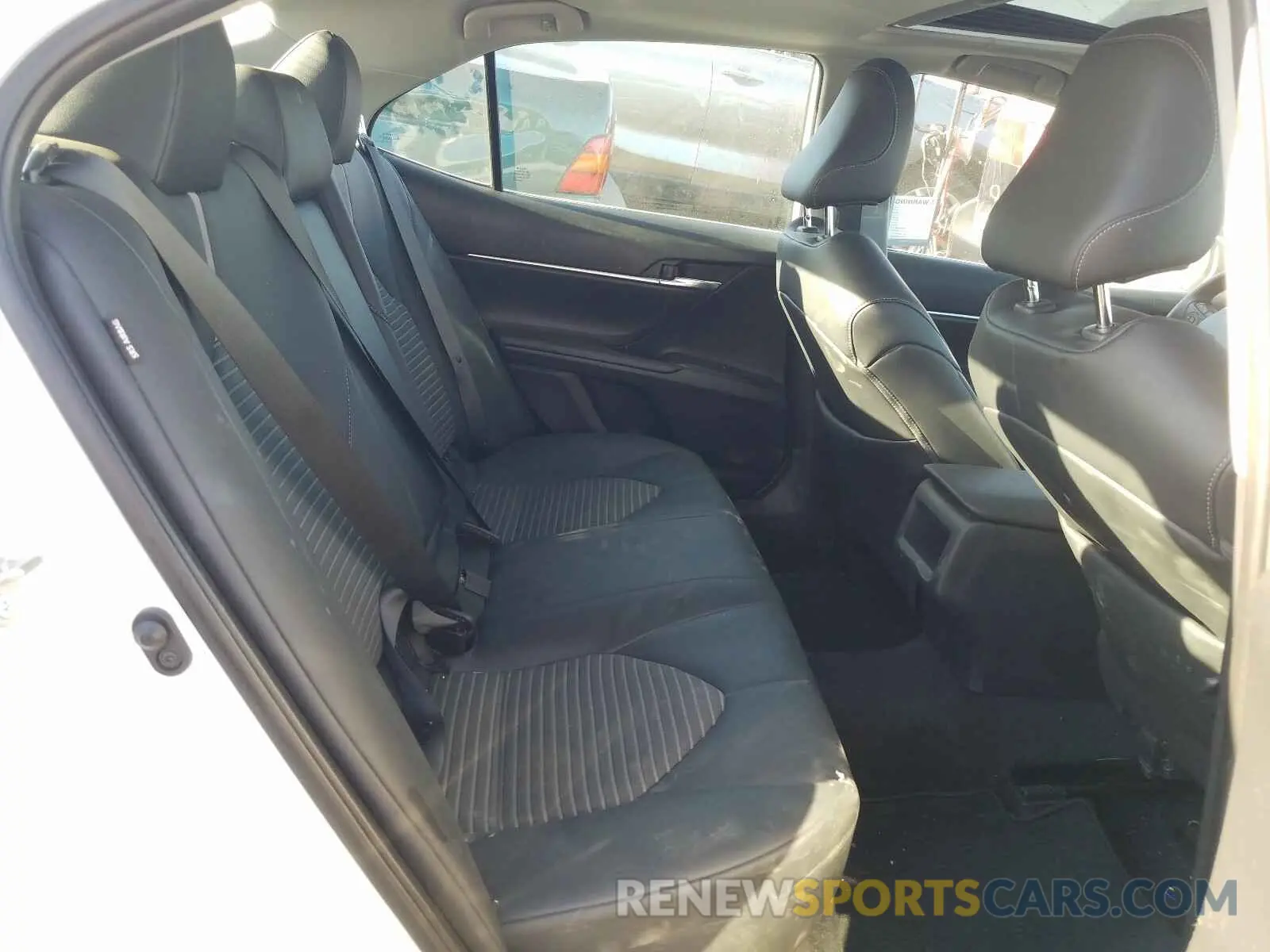 6 fotografías del automóvil dañado 4T1G11AK5LU864908 TOYOTA CAMRY 2020