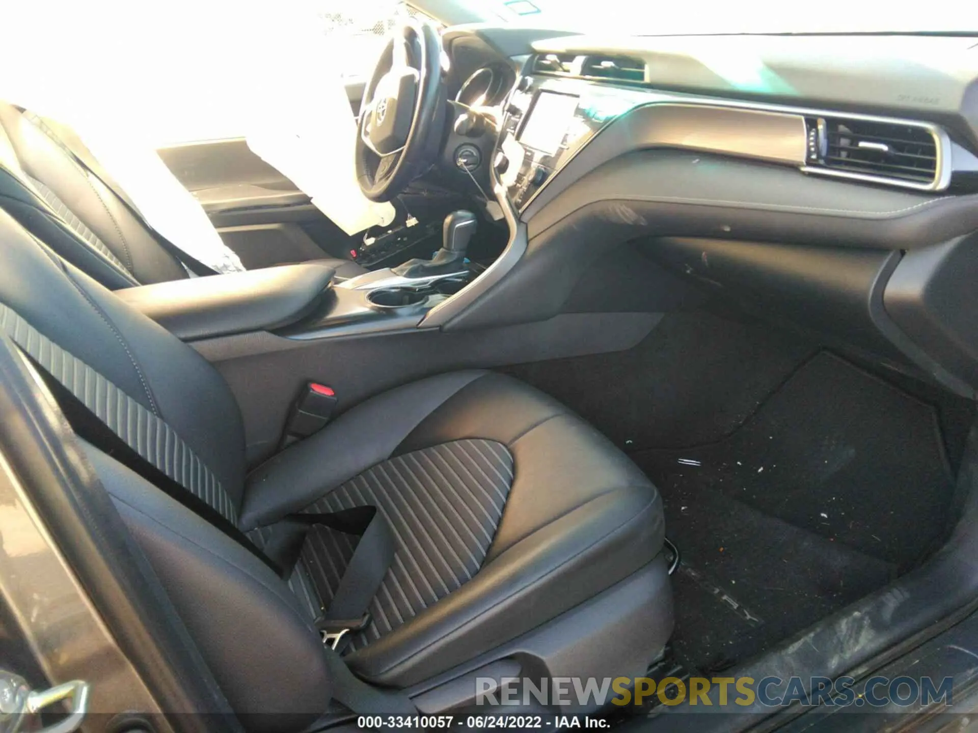 5 fotografías del automóvil dañado 4T1G11AK5LU891459 TOYOTA CAMRY 2020