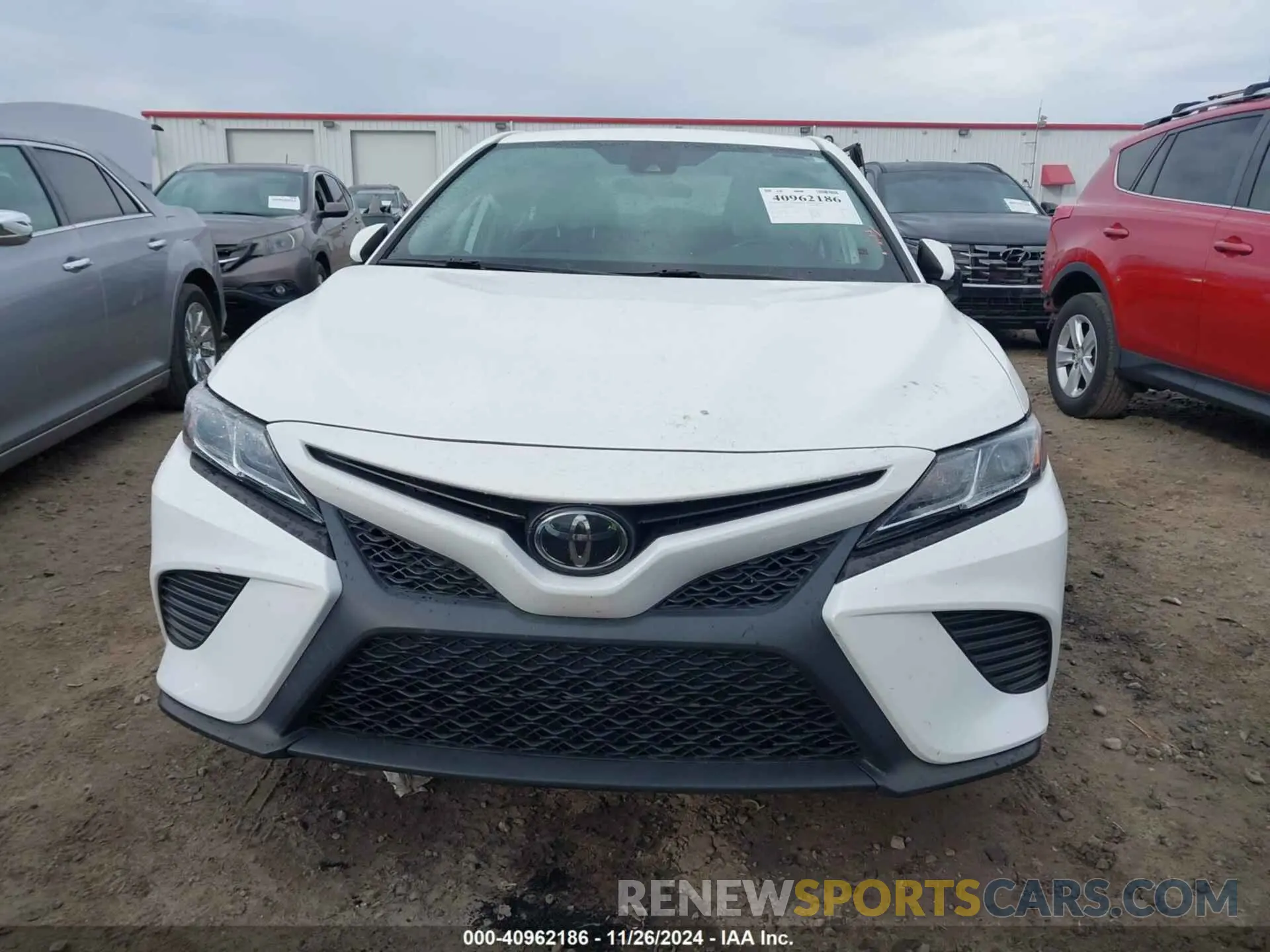12 fotografías del automóvil dañado 4T1G11AK5LU945729 TOYOTA CAMRY 2020