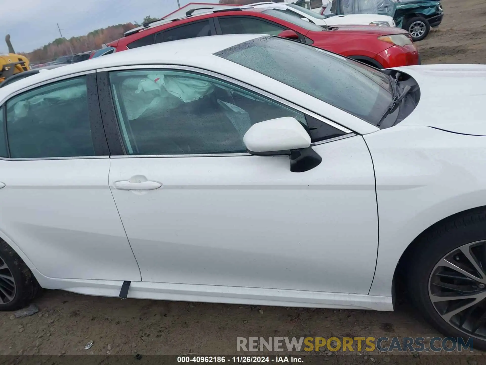 13 fotografías del automóvil dañado 4T1G11AK5LU945729 TOYOTA CAMRY 2020
