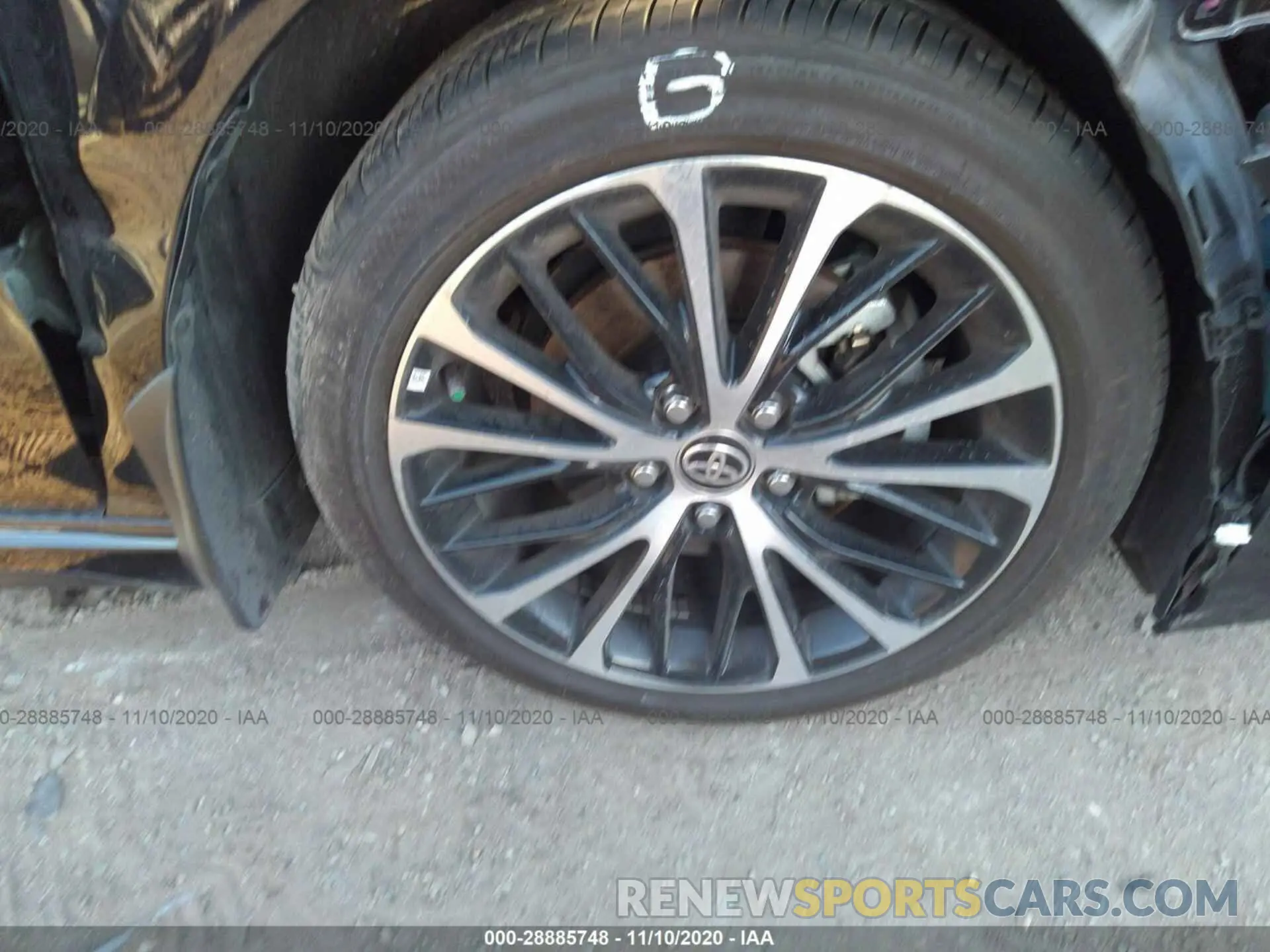 14 fotografías del automóvil dañado 4T1G11AK5LU960067 TOYOTA CAMRY 2020