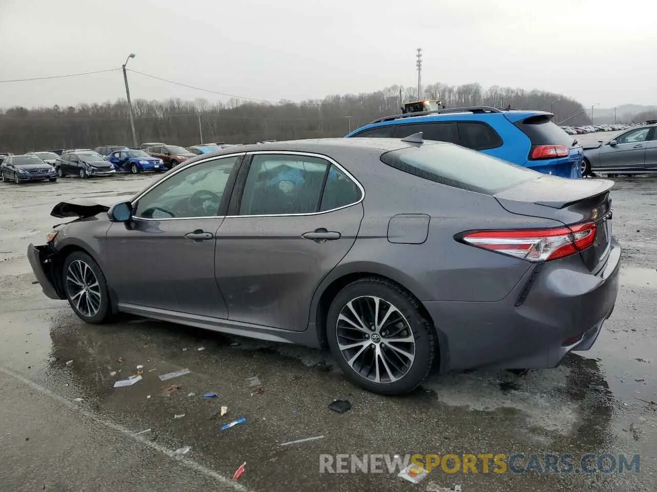 2 fotografías del automóvil dañado 4T1G11AK6LU310714 TOYOTA CAMRY 2020