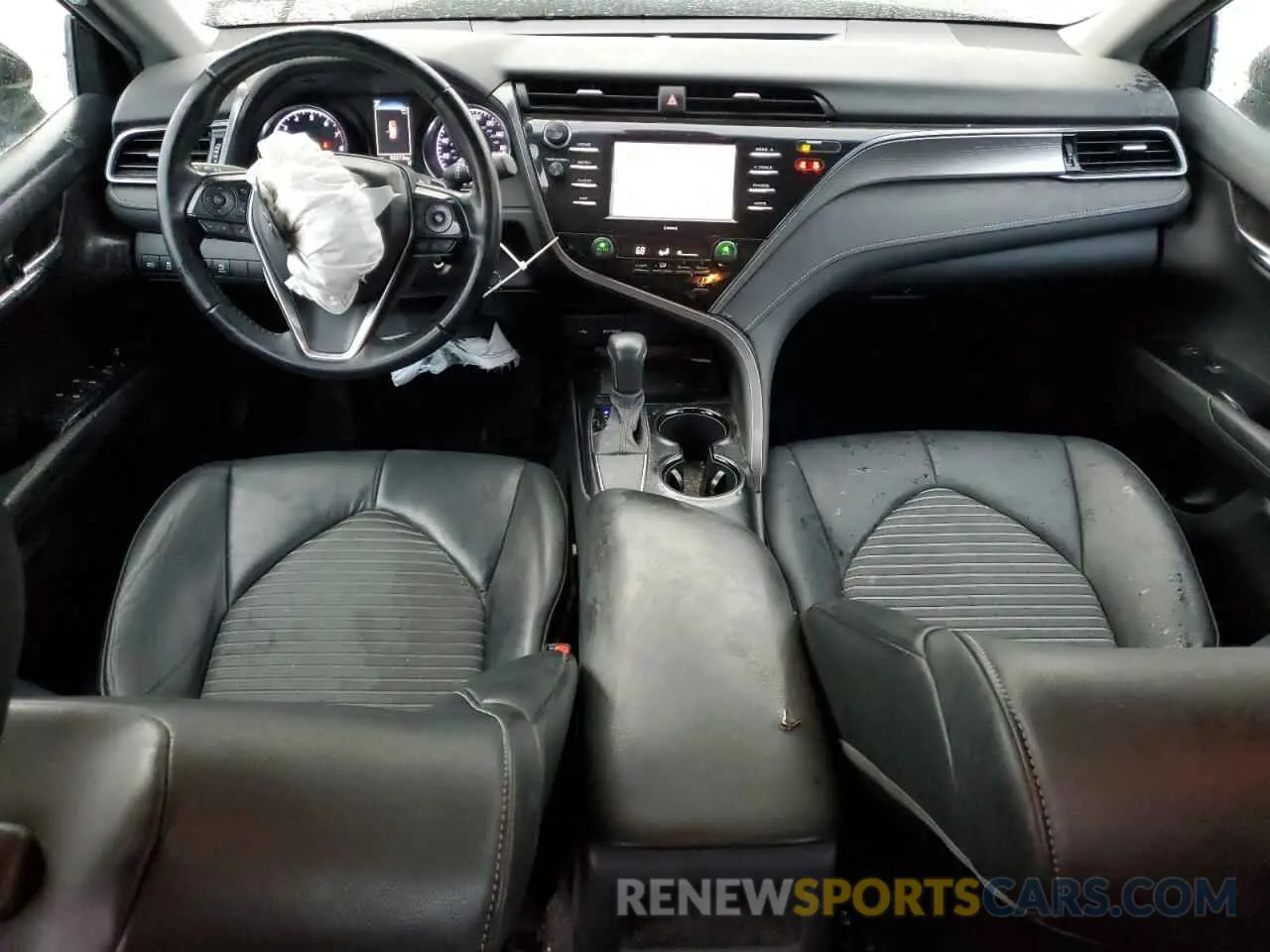 8 fotografías del automóvil dañado 4T1G11AK6LU310714 TOYOTA CAMRY 2020