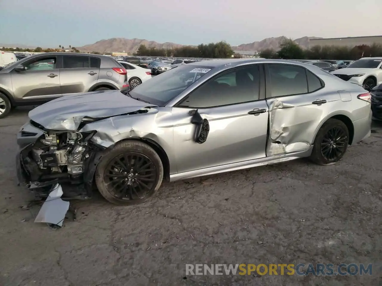 1 fotografías del automóvil dañado 4T1G11AK6LU313063 TOYOTA CAMRY 2020