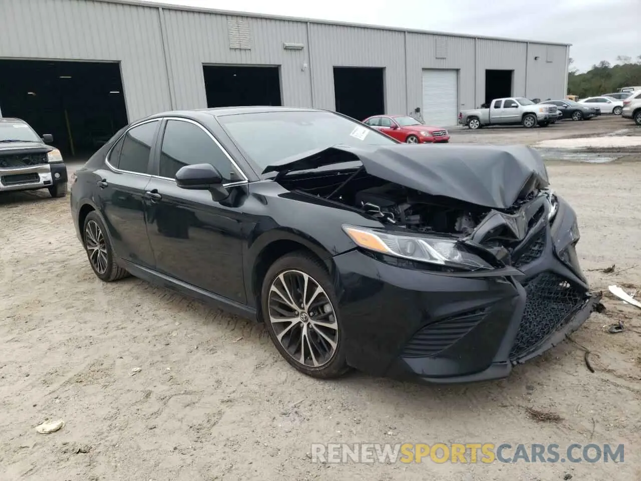 4 fotografías del automóvil dañado 4T1G11AK6LU313905 TOYOTA CAMRY 2020