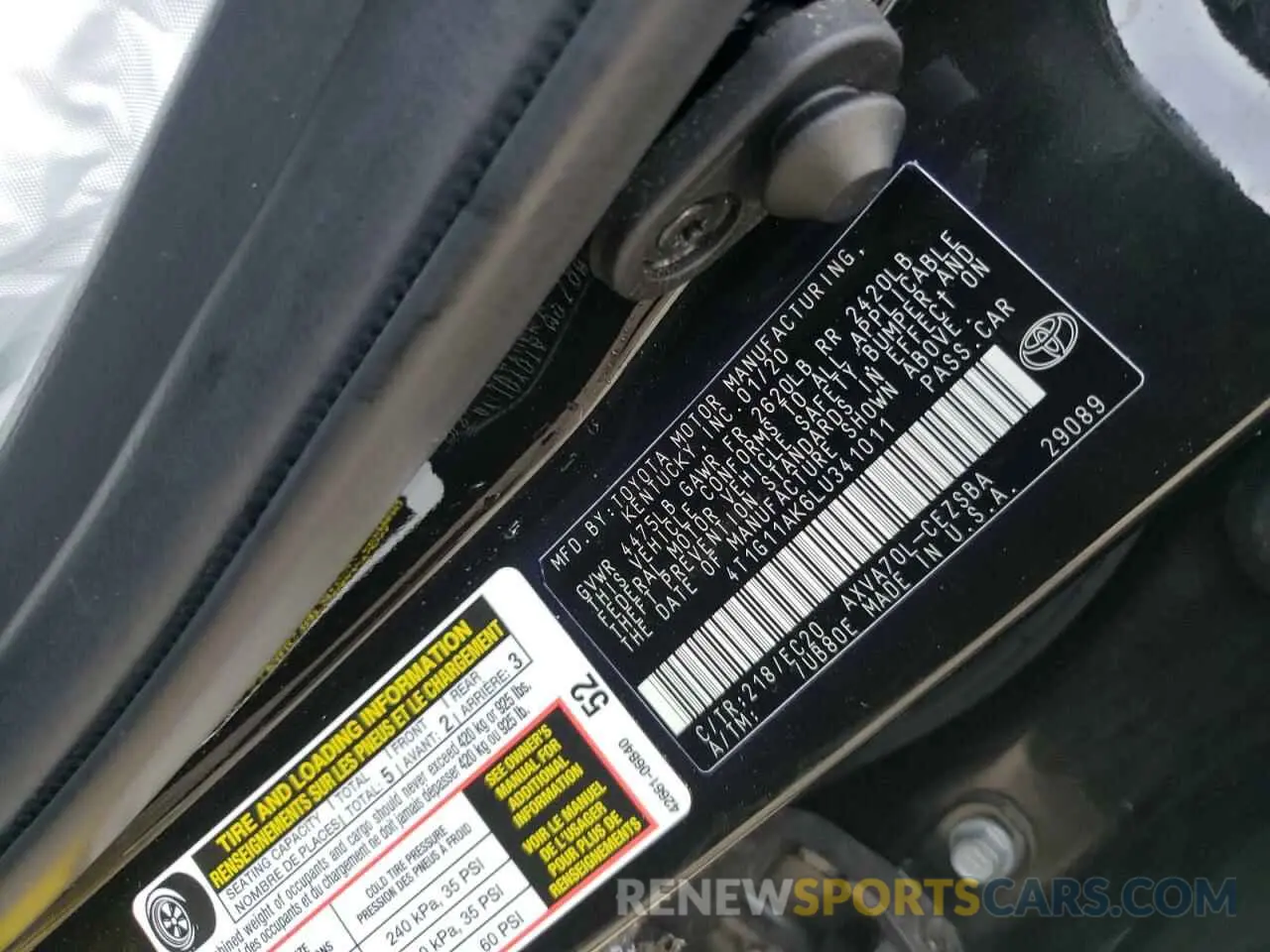 10 fotografías del automóvil dañado 4T1G11AK6LU341011 TOYOTA CAMRY 2020
