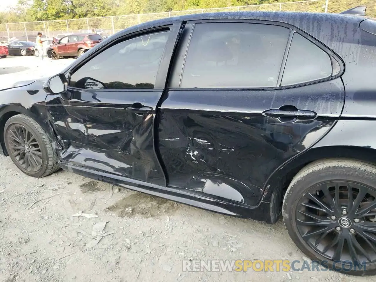 9 fotografías del automóvil dañado 4T1G11AK6LU341011 TOYOTA CAMRY 2020