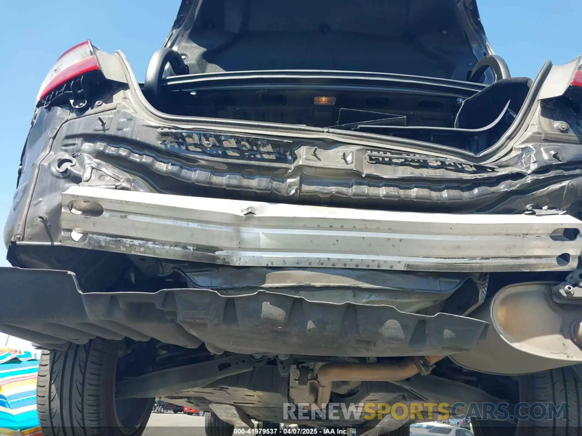 17 fotografías del automóvil dañado 4T1G11AK6LU372078 TOYOTA CAMRY 2020