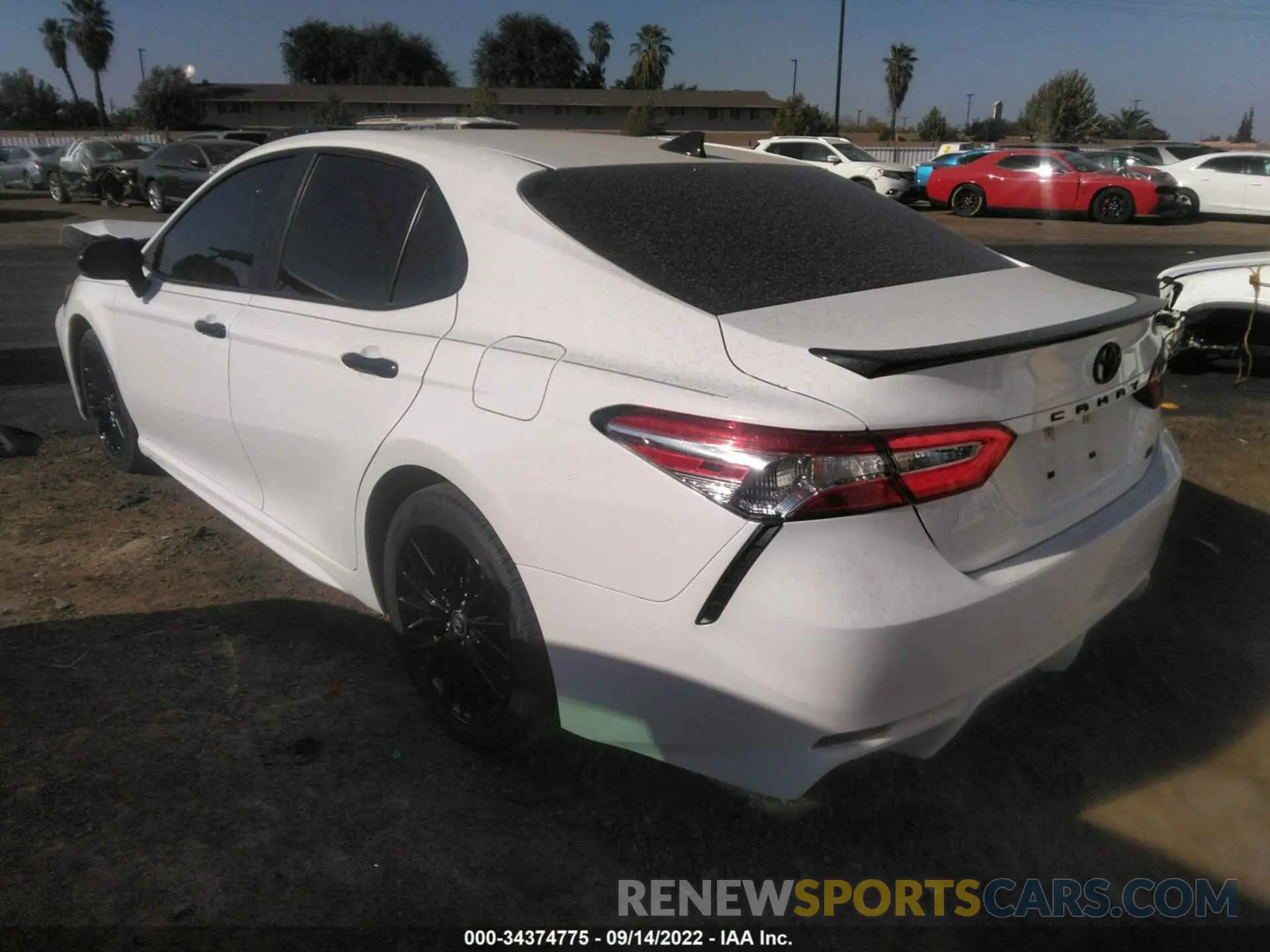 3 fotografías del automóvil dañado 4T1G11AK6LU377782 TOYOTA CAMRY 2020