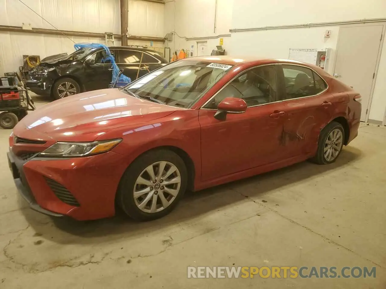 1 fotografías del automóvil dañado 4T1G11AK6LU383419 TOYOTA CAMRY 2020