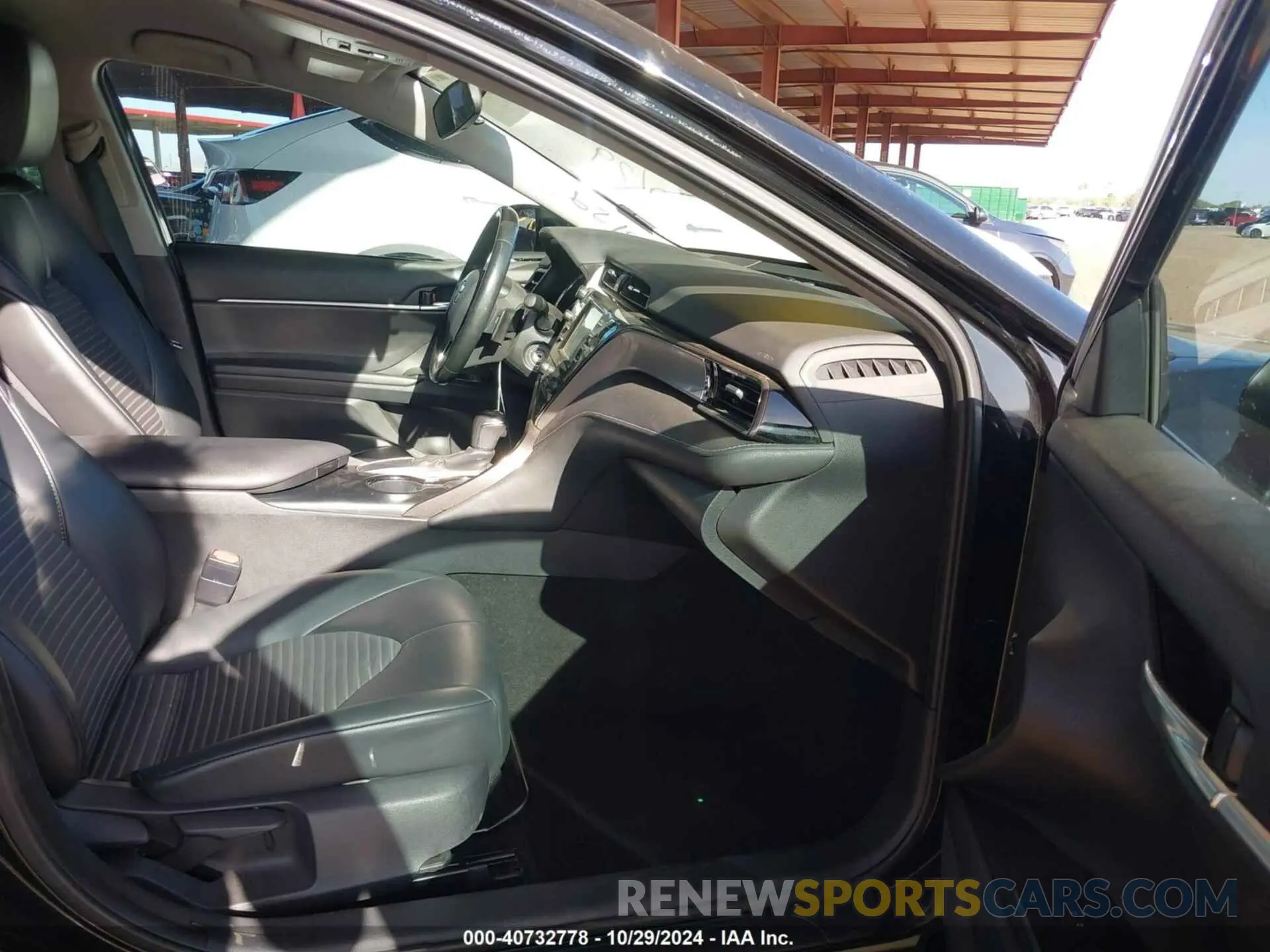 5 fotografías del automóvil dañado 4T1G11AK6LU399328 TOYOTA CAMRY 2020
