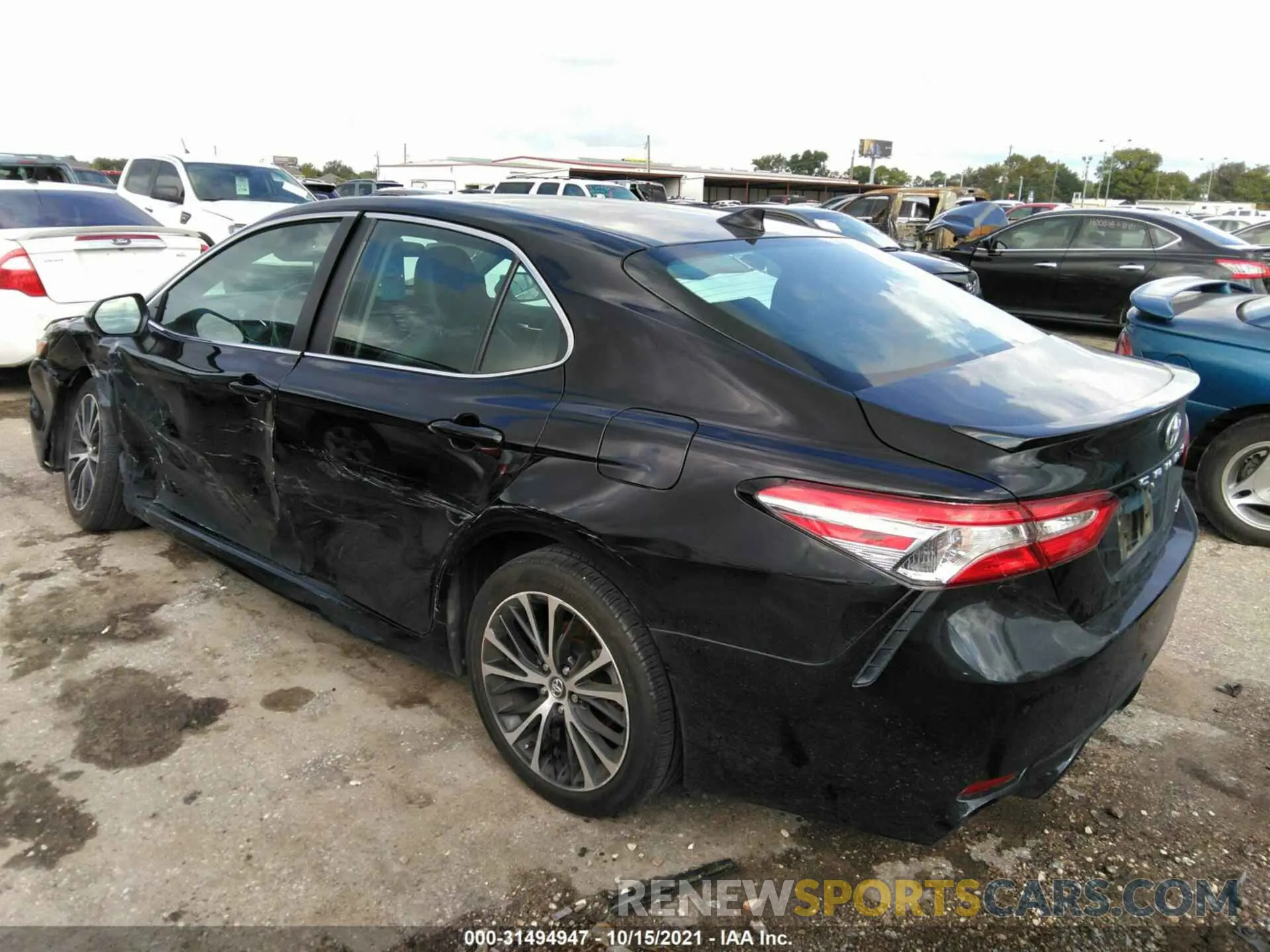 3 fotografías del automóvil dañado 4T1G11AK6LU881989 TOYOTA CAMRY 2020