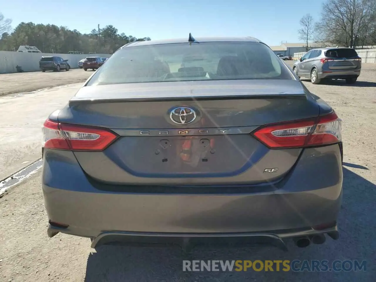 6 fotografías del automóvil dañado 4T1G11AK6LU886786 TOYOTA CAMRY 2020