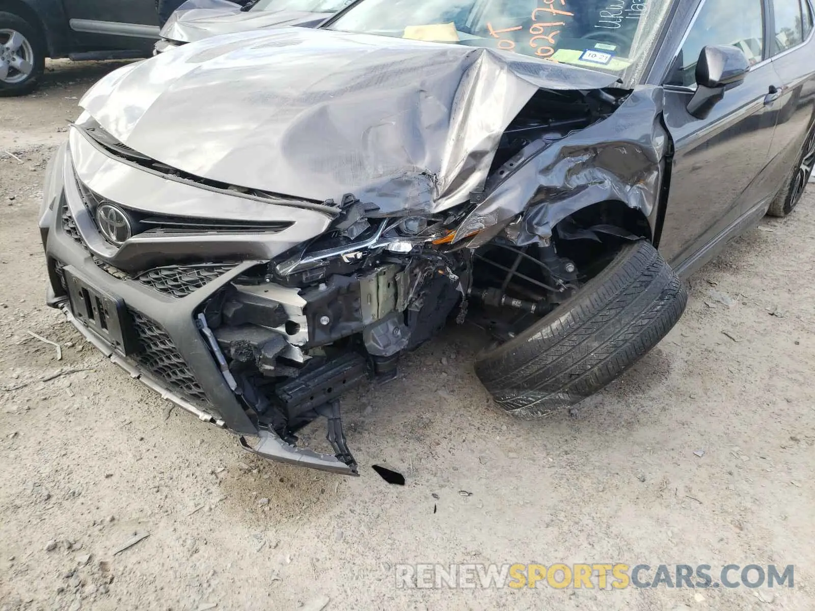 9 fotografías del automóvil dañado 4T1G11AK6LU888358 TOYOTA CAMRY 2020