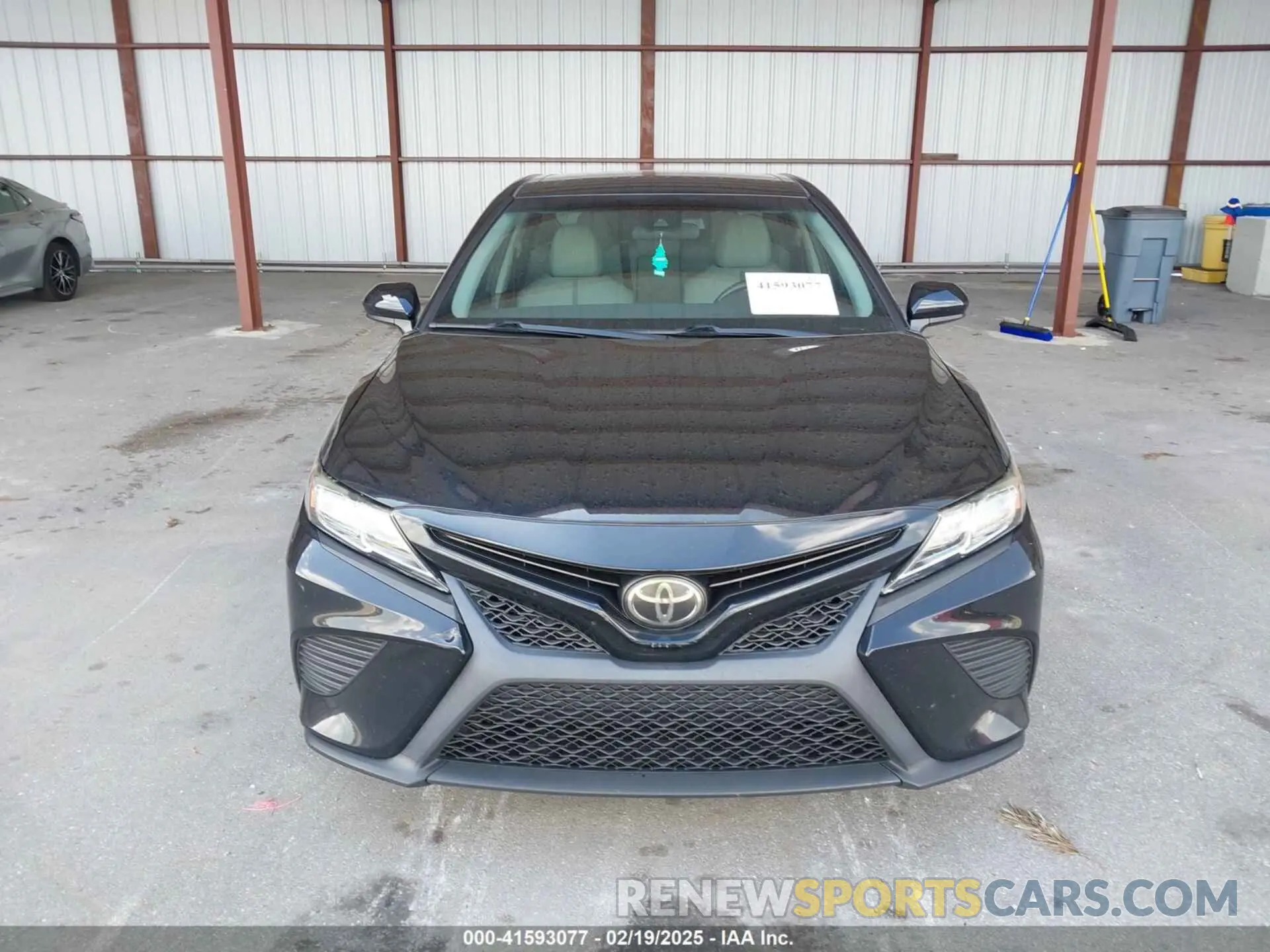12 fotografías del automóvil dañado 4T1G11AK6LU982465 TOYOTA CAMRY 2020