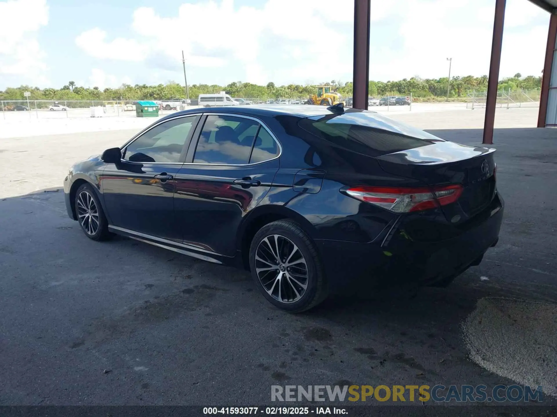 3 fotografías del automóvil dañado 4T1G11AK6LU982465 TOYOTA CAMRY 2020