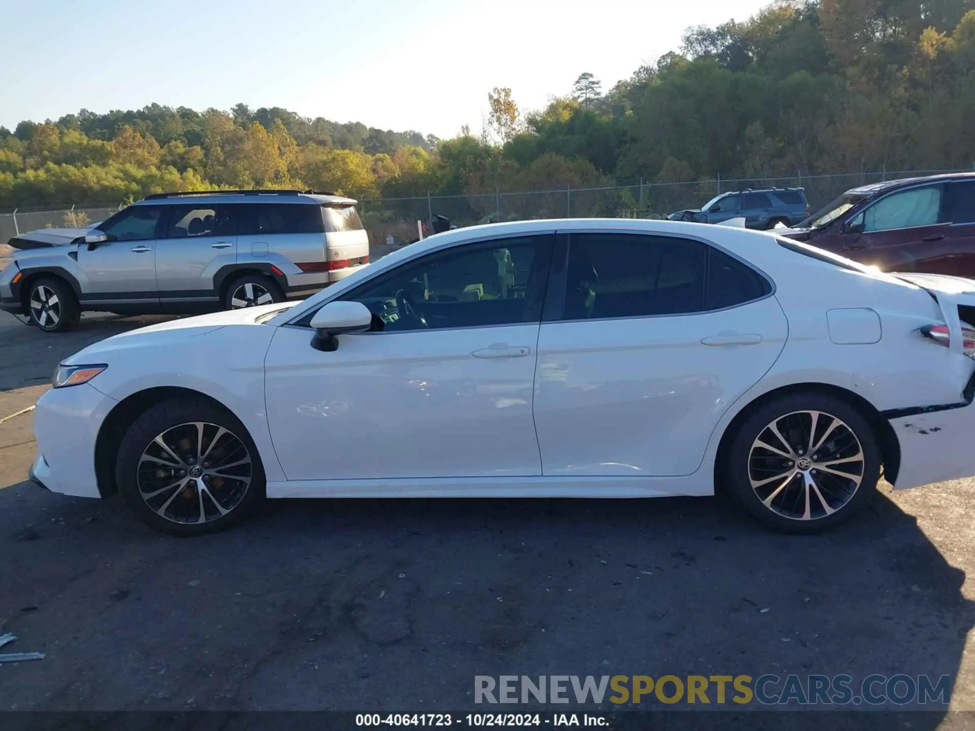 14 fotografías del automóvil dañado 4T1G11AK6LU987990 TOYOTA CAMRY 2020