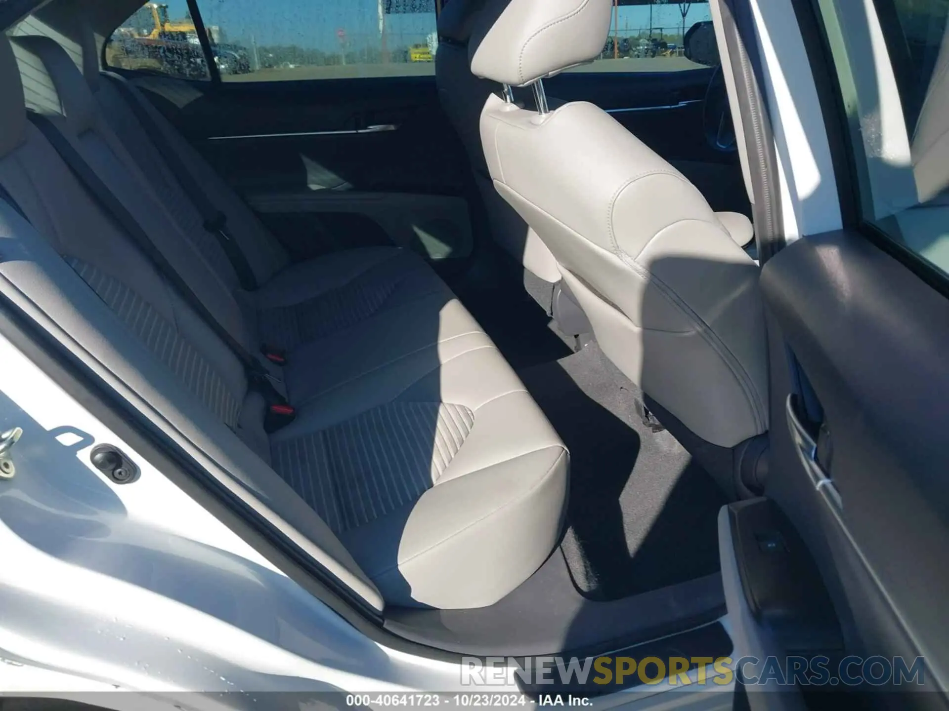 8 fotografías del automóvil dañado 4T1G11AK6LU987990 TOYOTA CAMRY 2020