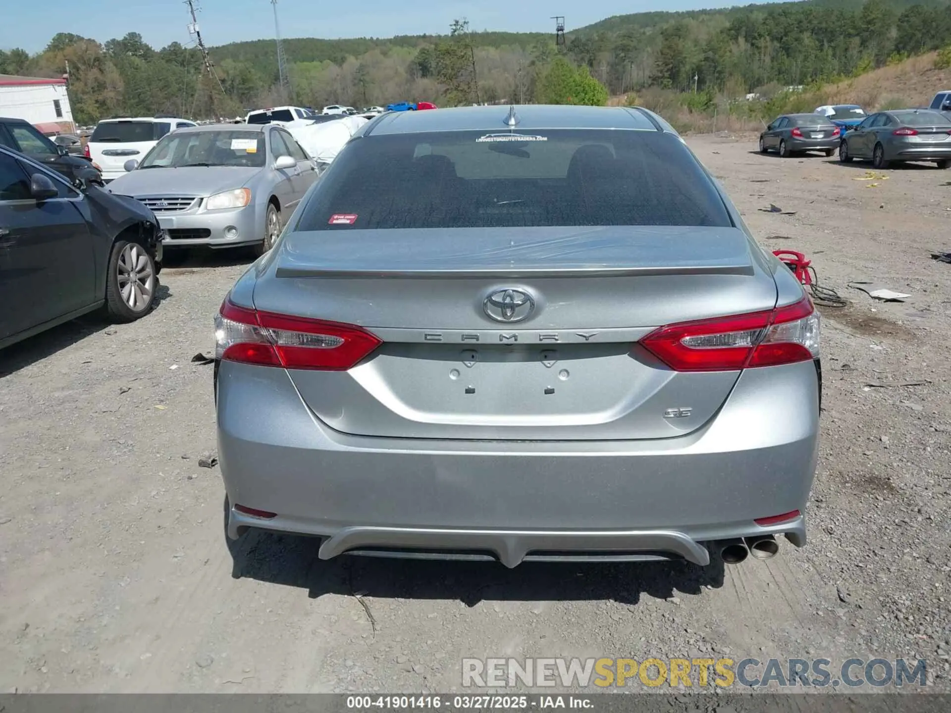 16 fotografías del automóvil dañado 4T1G11AK7LU306493 TOYOTA CAMRY 2020