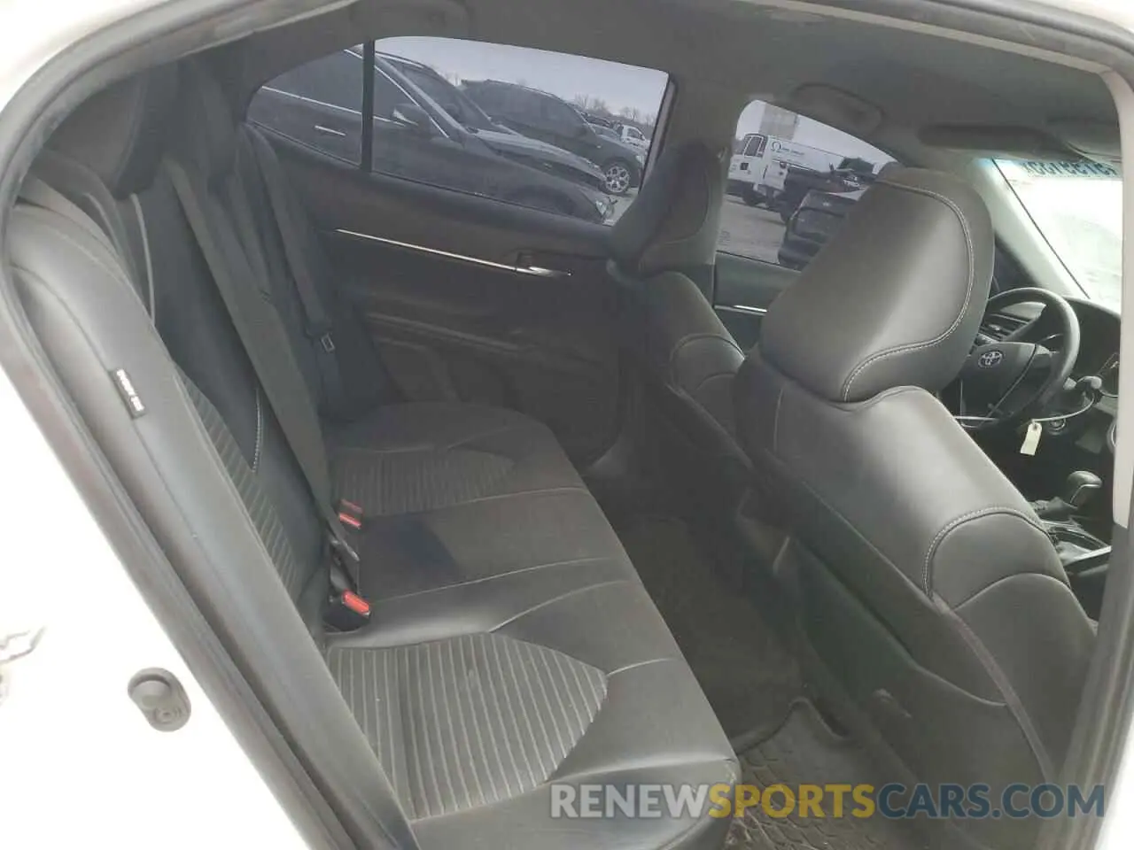 10 fotografías del automóvil dañado 4T1G11AK7LU309300 TOYOTA CAMRY 2020