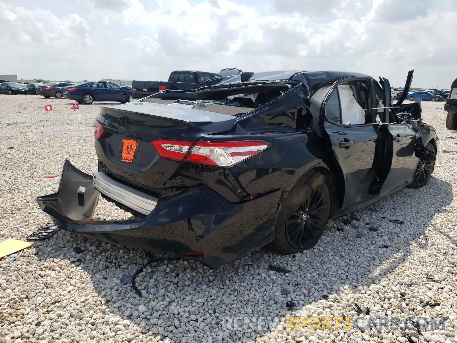 4 fotografías del automóvil dañado 4T1G11AK7LU310981 TOYOTA CAMRY 2020