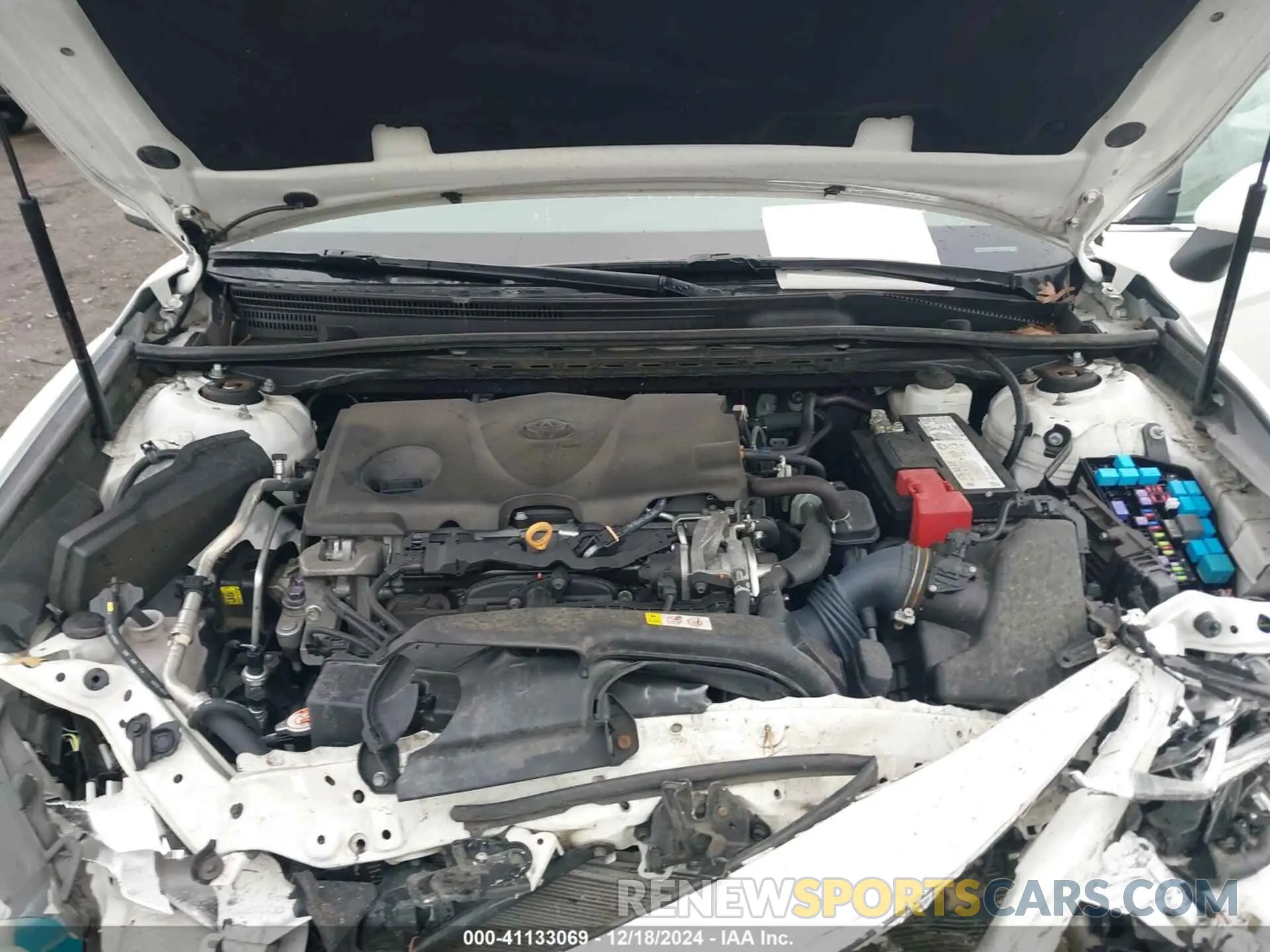 10 fotografías del automóvil dañado 4T1G11AK7LU333340 TOYOTA CAMRY 2020