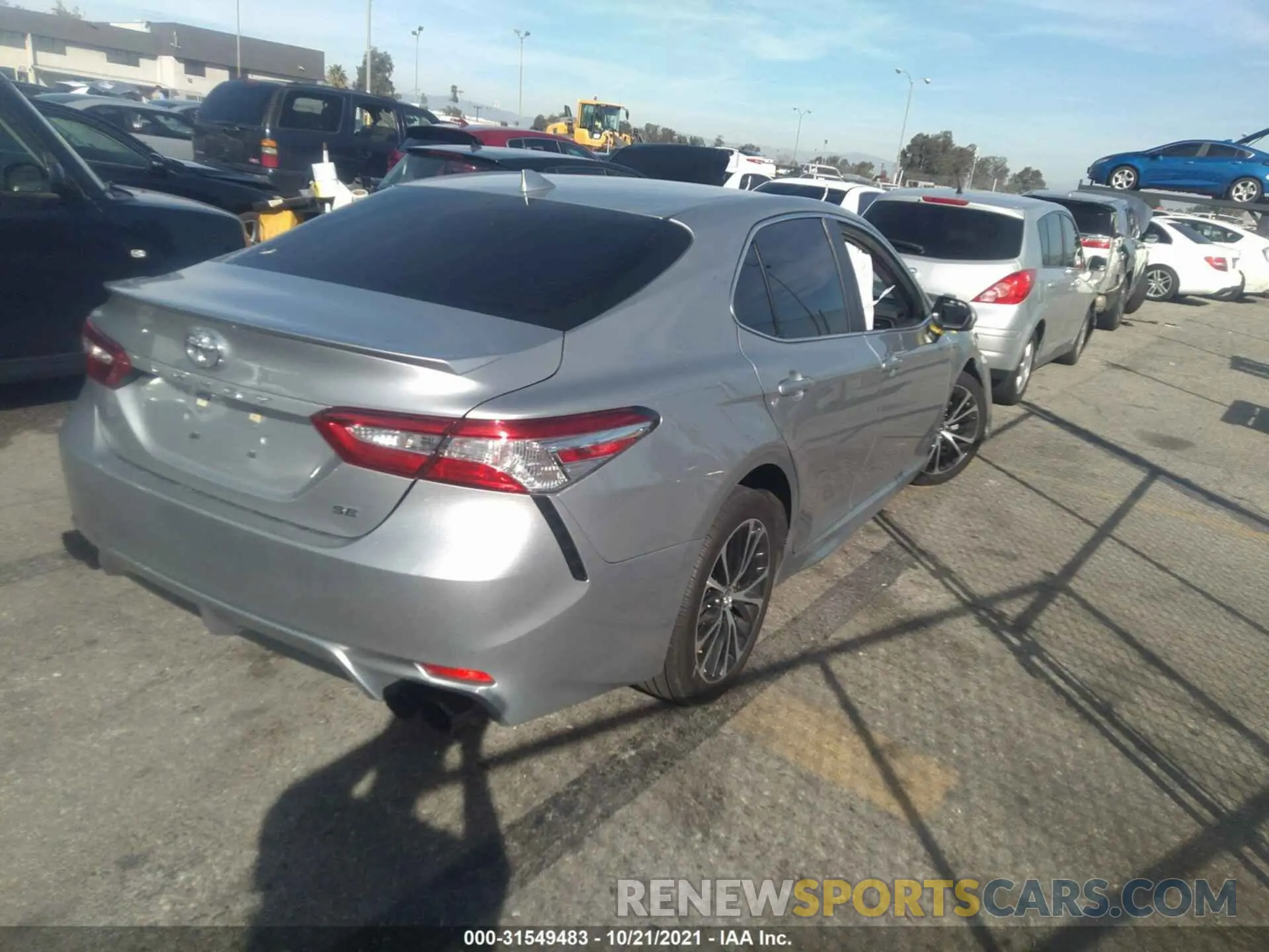 4 fotografías del automóvil dañado 4T1G11AK7LU356505 TOYOTA CAMRY 2020