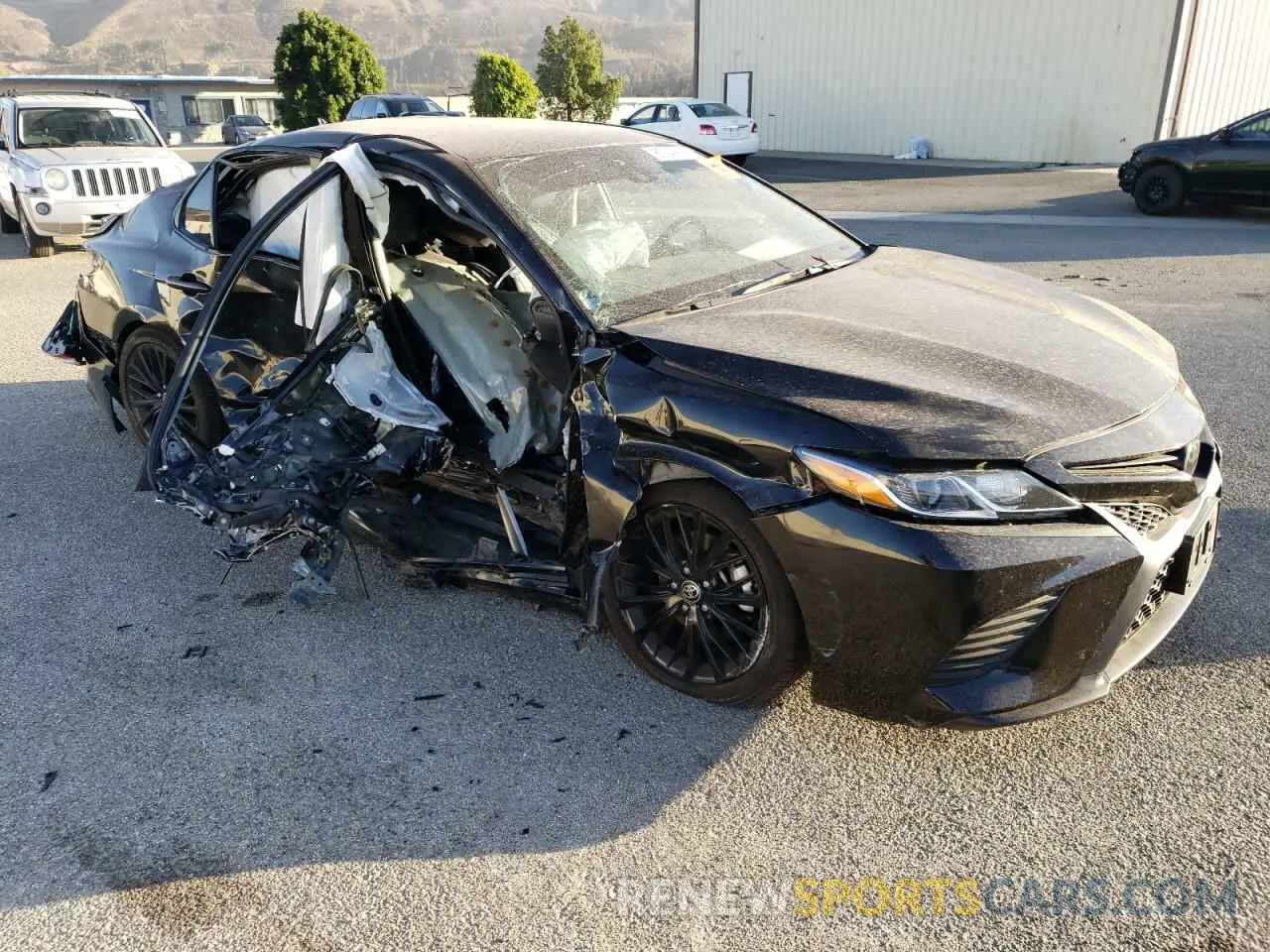4 fotografías del automóvil dañado 4T1G11AK7LU401006 TOYOTA CAMRY 2020