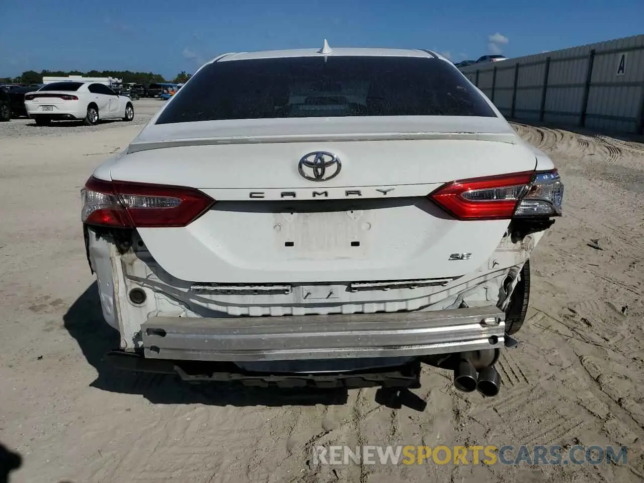 6 fotografías del automóvil dañado 4T1G11AK7LU876591 TOYOTA CAMRY 2020