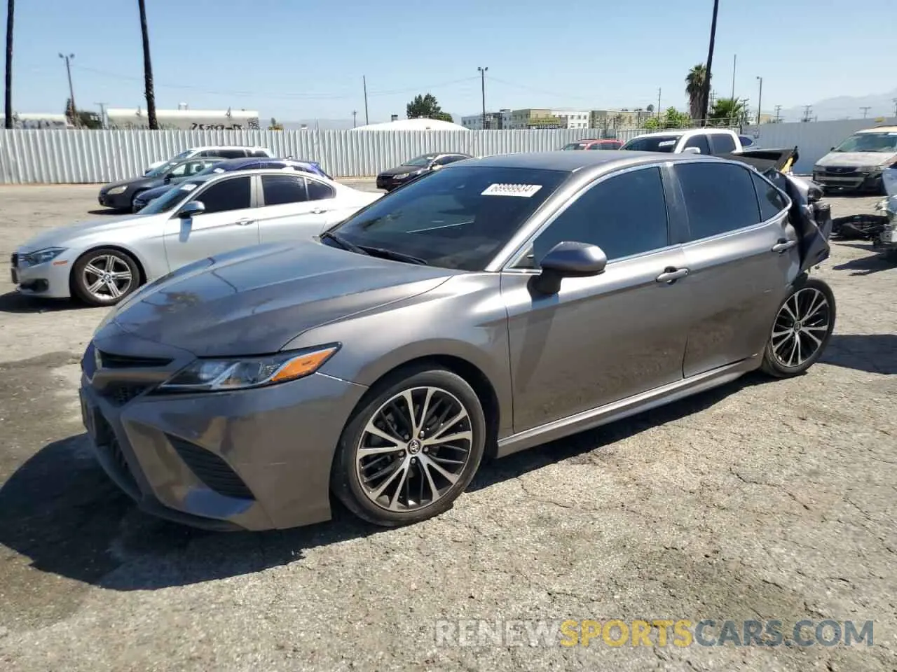 1 fotografías del automóvil dañado 4T1G11AK7LU883167 TOYOTA CAMRY 2020