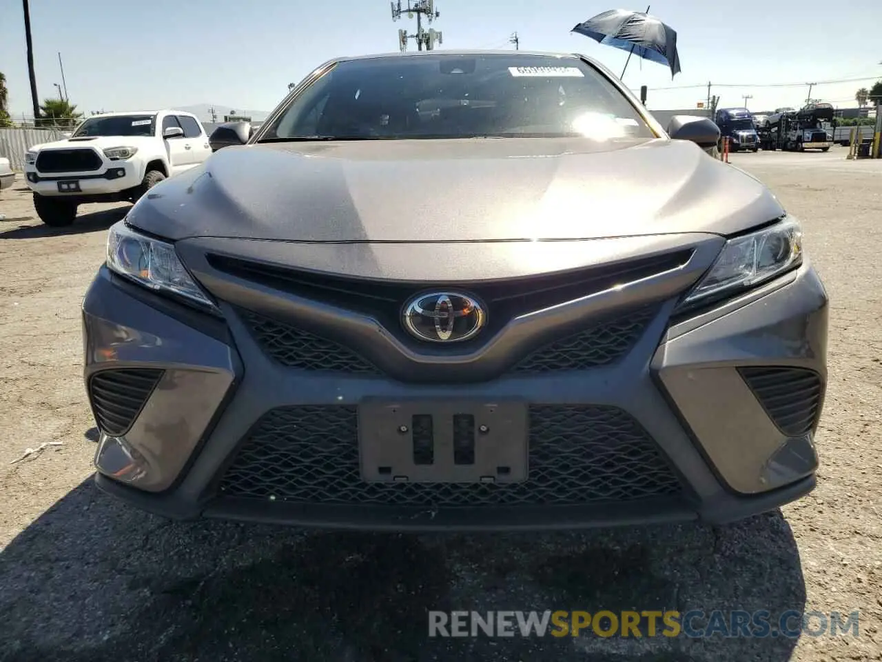 5 fotografías del automóvil dañado 4T1G11AK7LU883167 TOYOTA CAMRY 2020