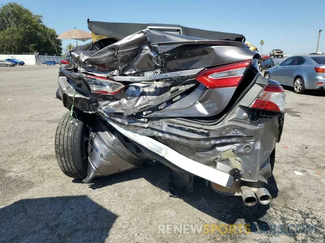 6 fotografías del automóvil dañado 4T1G11AK7LU883167 TOYOTA CAMRY 2020