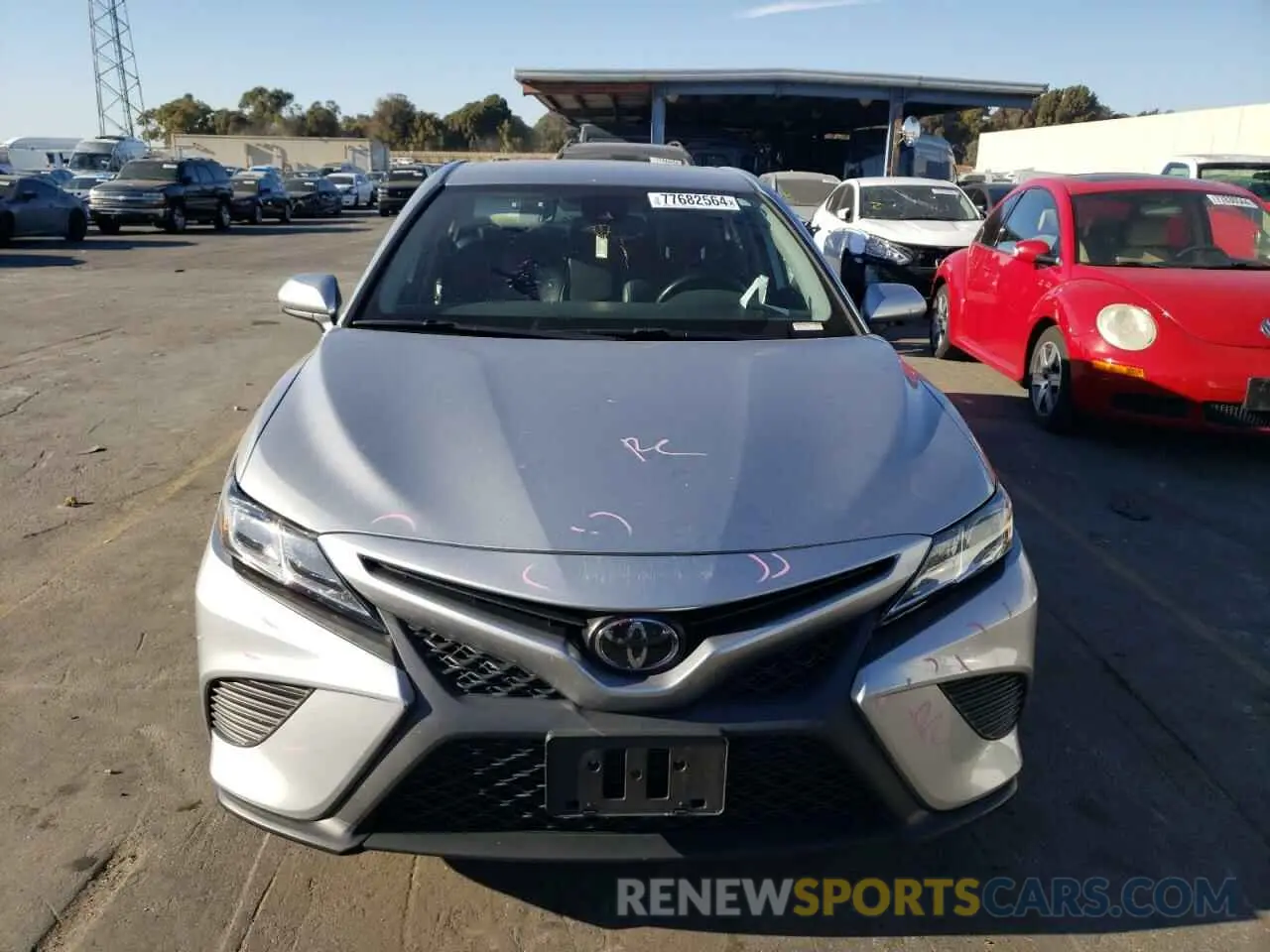 5 fotografías del automóvil dañado 4T1G11AK7LU885369 TOYOTA CAMRY 2020