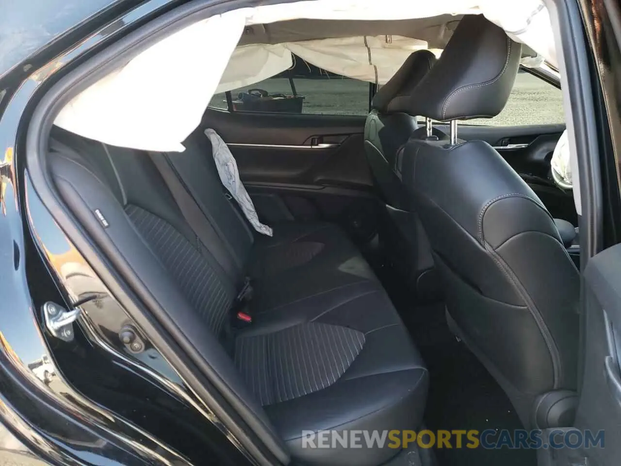 6 fotografías del automóvil dañado 4T1G11AK7LU900789 TOYOTA CAMRY 2020