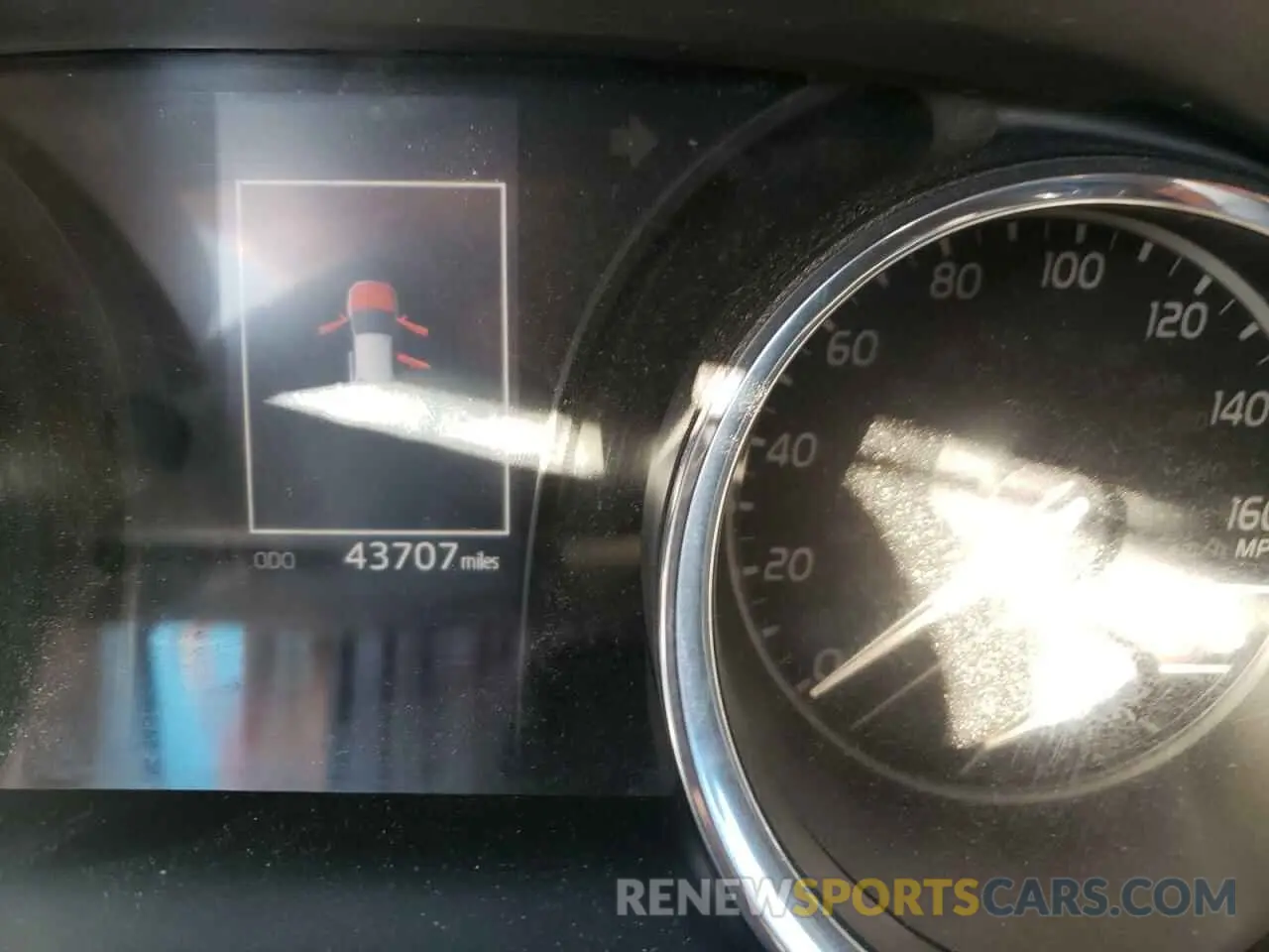 8 fotografías del automóvil dañado 4T1G11AK7LU900789 TOYOTA CAMRY 2020