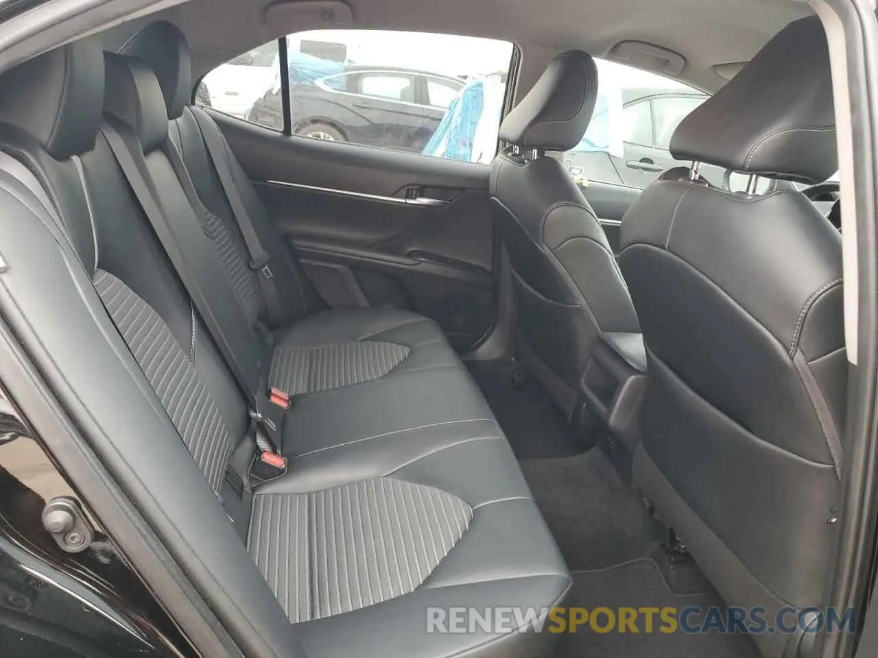 10 fotografías del automóvil dañado 4T1G11AK7LU922212 TOYOTA CAMRY 2020