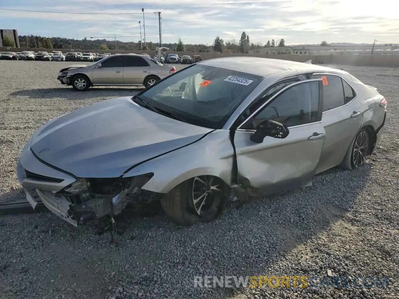 1 fotografías del automóvil dañado 4T1G11AK7LU965044 TOYOTA CAMRY 2020